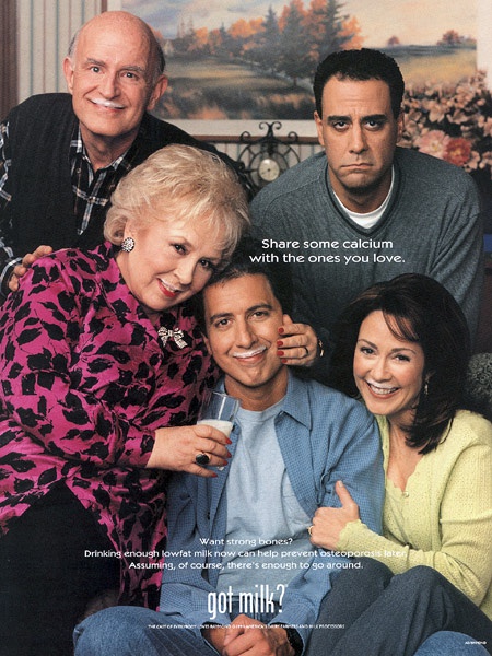  p>《人人都爱雷蒙德》是 a href="#" data-lemmaid="371711">