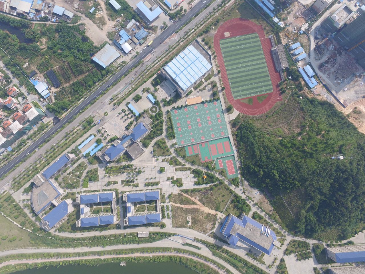 广西梧州高级中学