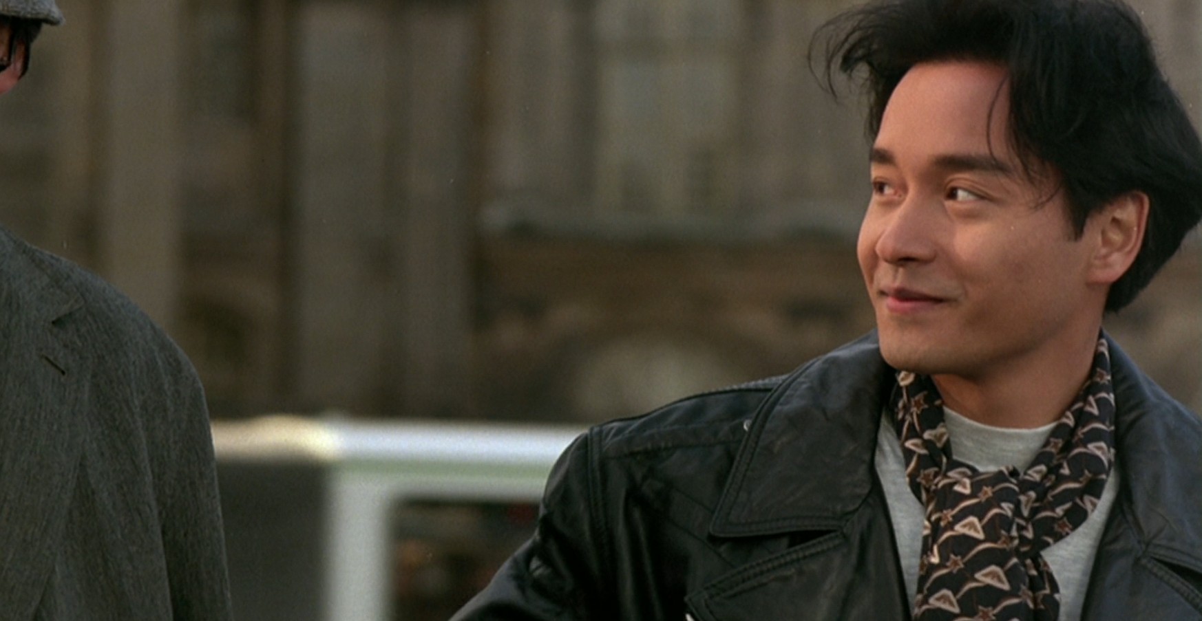  p>张国荣(1956年9月12日-2003年4月1日),出生于香港,中国香港男歌手