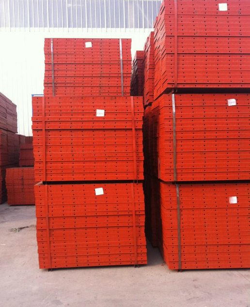  p>组合钢模板,宽度300mm以下,长度1500mm以下,面板采用 a data-lemma