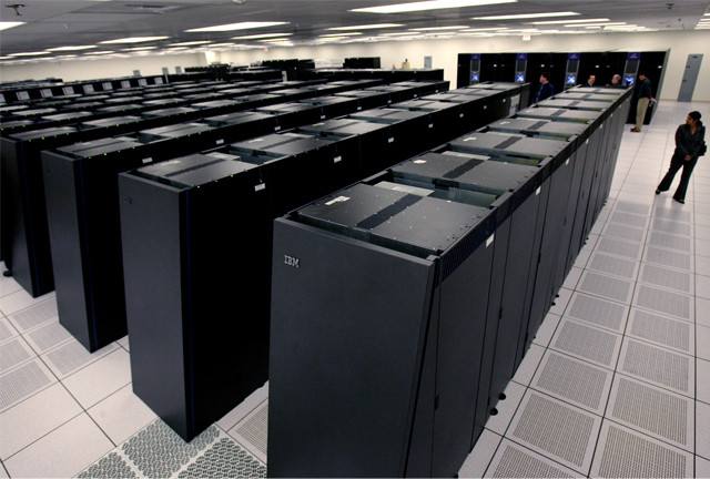 指 a target="_blank" href="/item/超级计算机/5373711" data-lemma