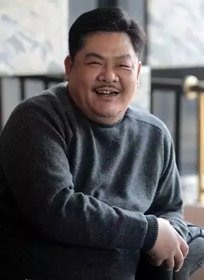 林雪：来自大陆的这位胖子，撑起了香港电影的半面大旗！_百科TA说