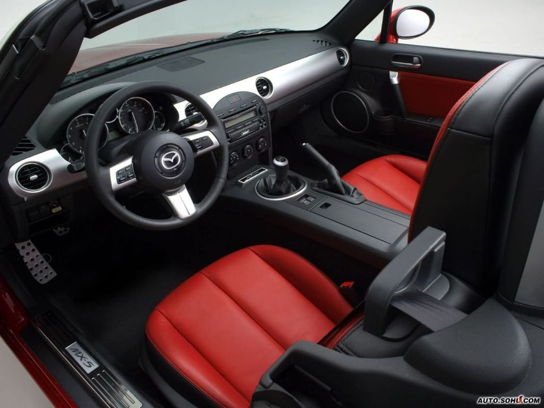 马自达mx-5