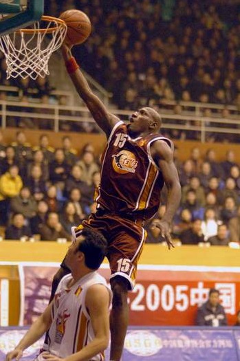  p>李·本森(lee benson),1973年12月11日出生于美国俄亥俄州代顿市