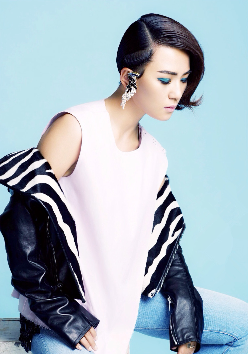  p>周笔畅,1985年7月26日出生于湖南省长沙市,华语流行乐女歌手,词曲