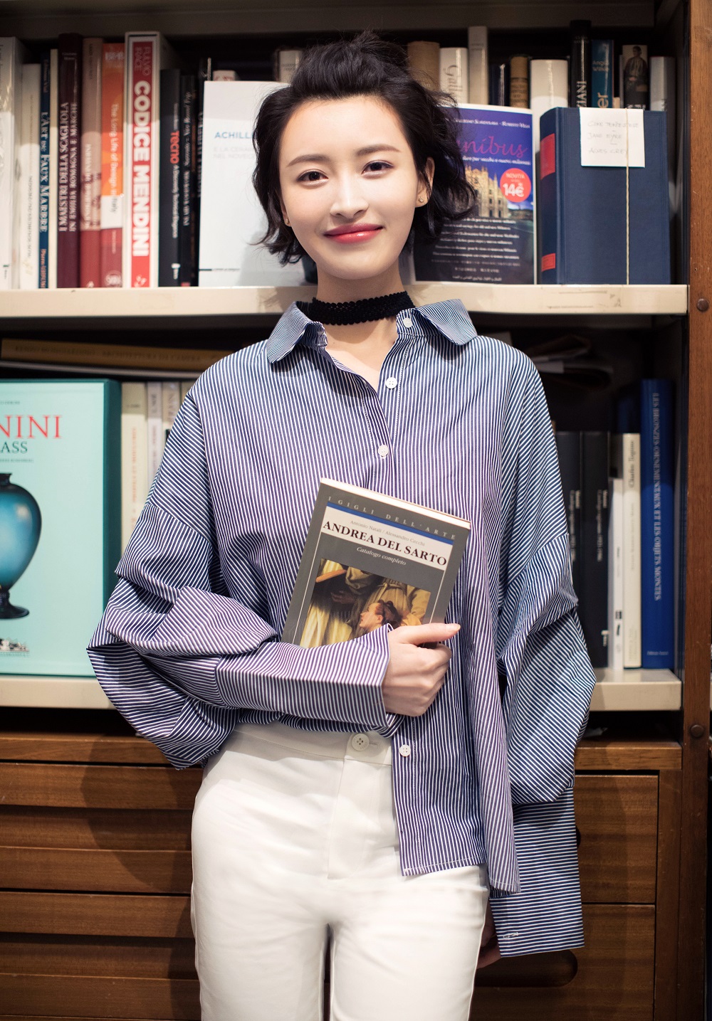  p>杨菲洋,原名杨洋,1989年6月8日出生于江西省赣州市章贡区,中国内地