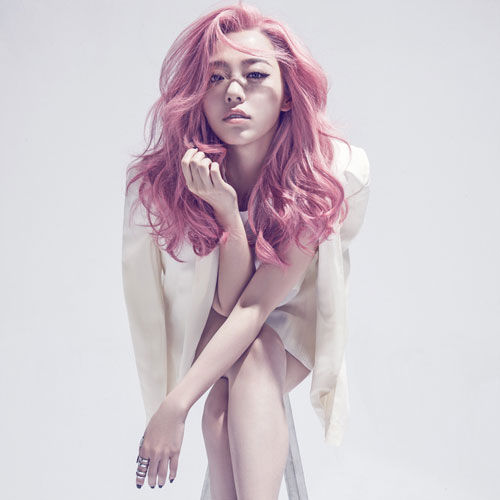 《第七感》是 a target="_blank" href="/item/张靓颖/141837" data