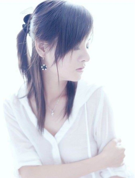  p data-id="gnx15qorpm">2009年8月,网络流传一段全裸入浴自拍的影片