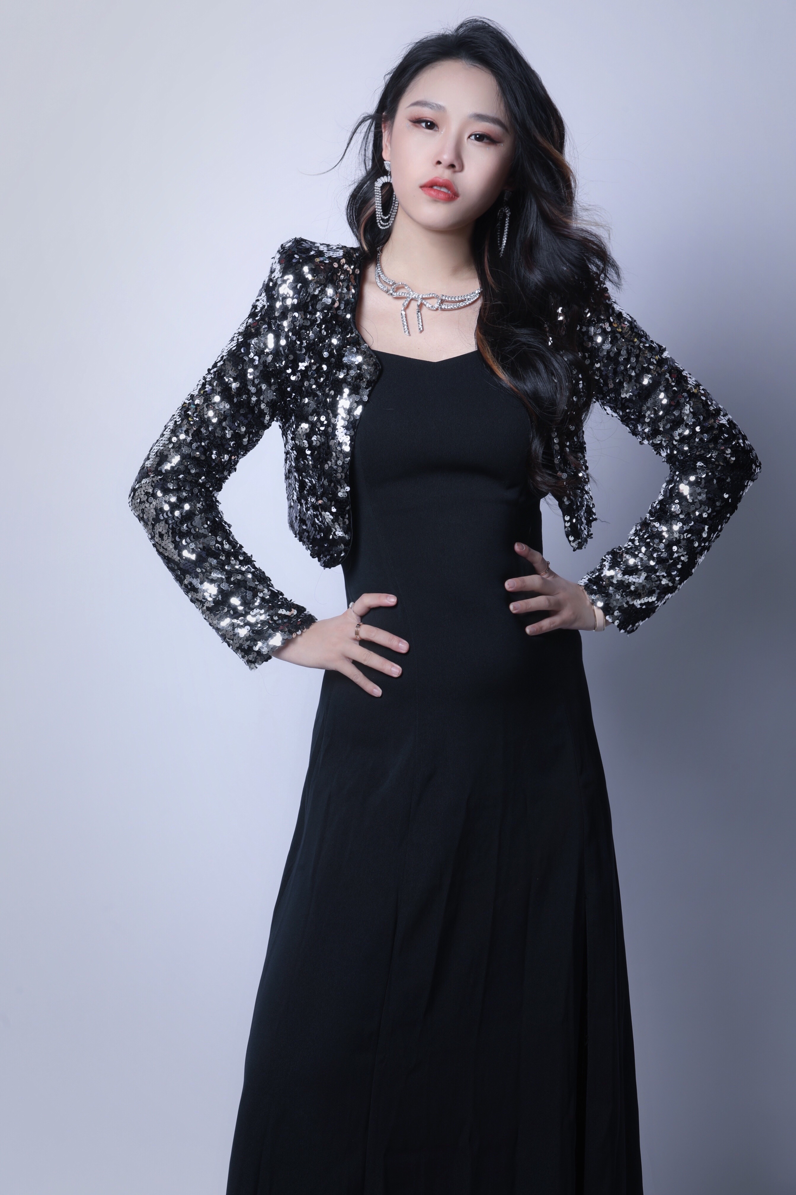  p data-id="2e3owj5bwjc"> 歌手叶莺:艺名 (林芯),流行音乐讲师.