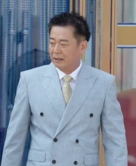 家庭情感剧《微笑妈妈》中的角色,由刘小溪扮演