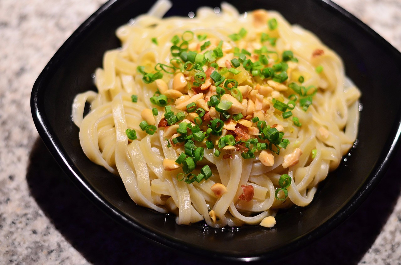  p data-id="gnbbk5yhyw">福州拌面是福建省 a target="_blank" href=