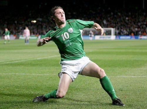  p>罗比·基恩(robbie keane),1980年7月8日出生于爱尔兰塔拉特,前