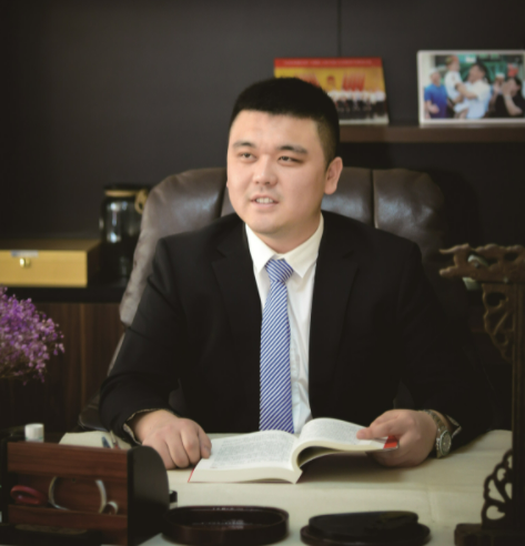  p>马帅,男,回族,长治市潞州区新联会副会长,南洋医药连锁有限公司总