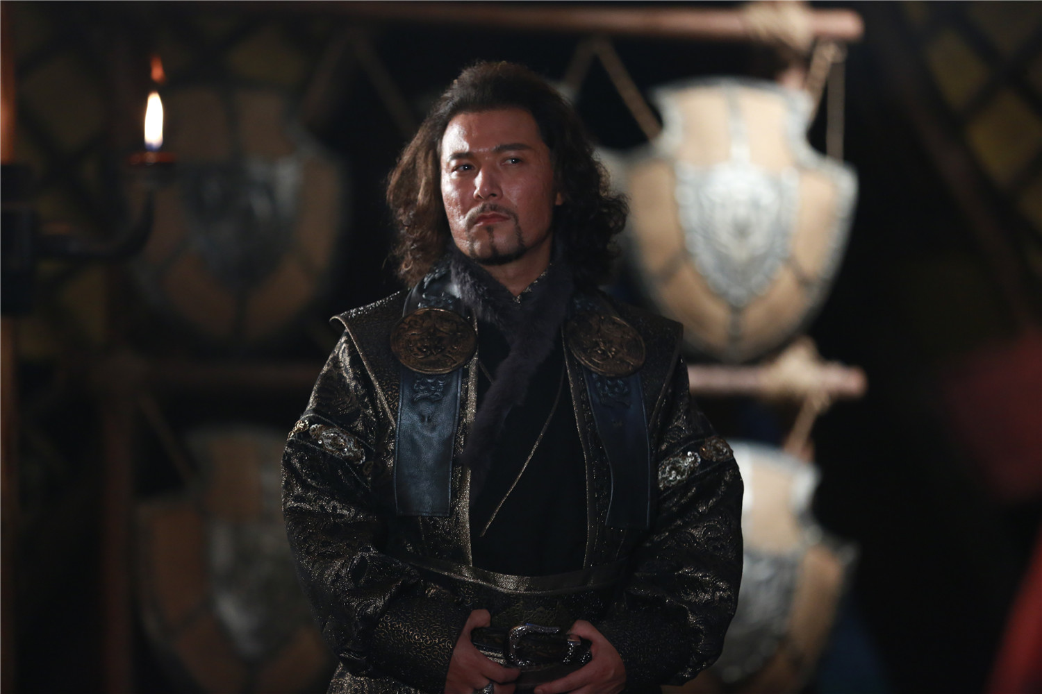 艾克拜尔·黑血