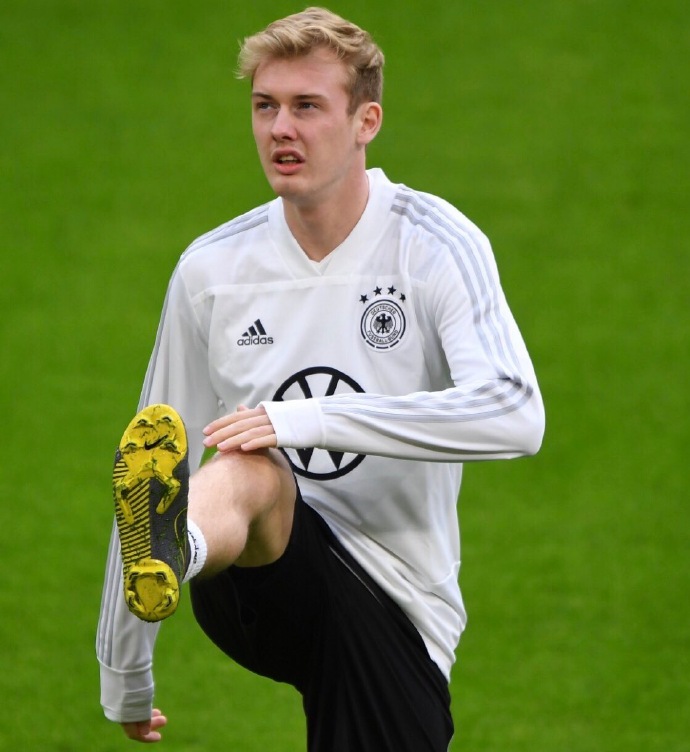  p>尤利安·布兰特(julian brandt),1996年5月2日出生于德国不来梅