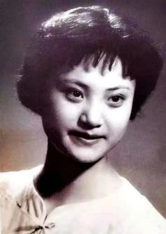 杨春霞（中国京剧旦角演员、第五批国家级非物质文化遗产代表性项目代表性传承人）_百度百科