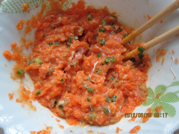 胡萝卜肉馅云吞