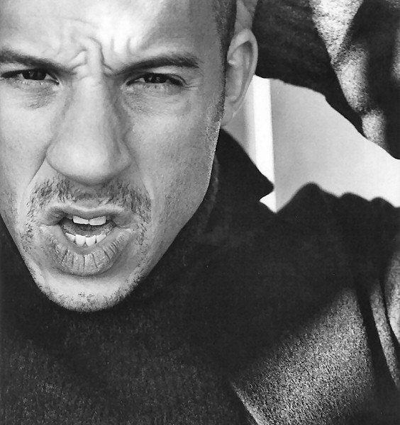  p>范·迪塞尔(vin diesel),1967年7月18日出生于美国纽约,美国电影