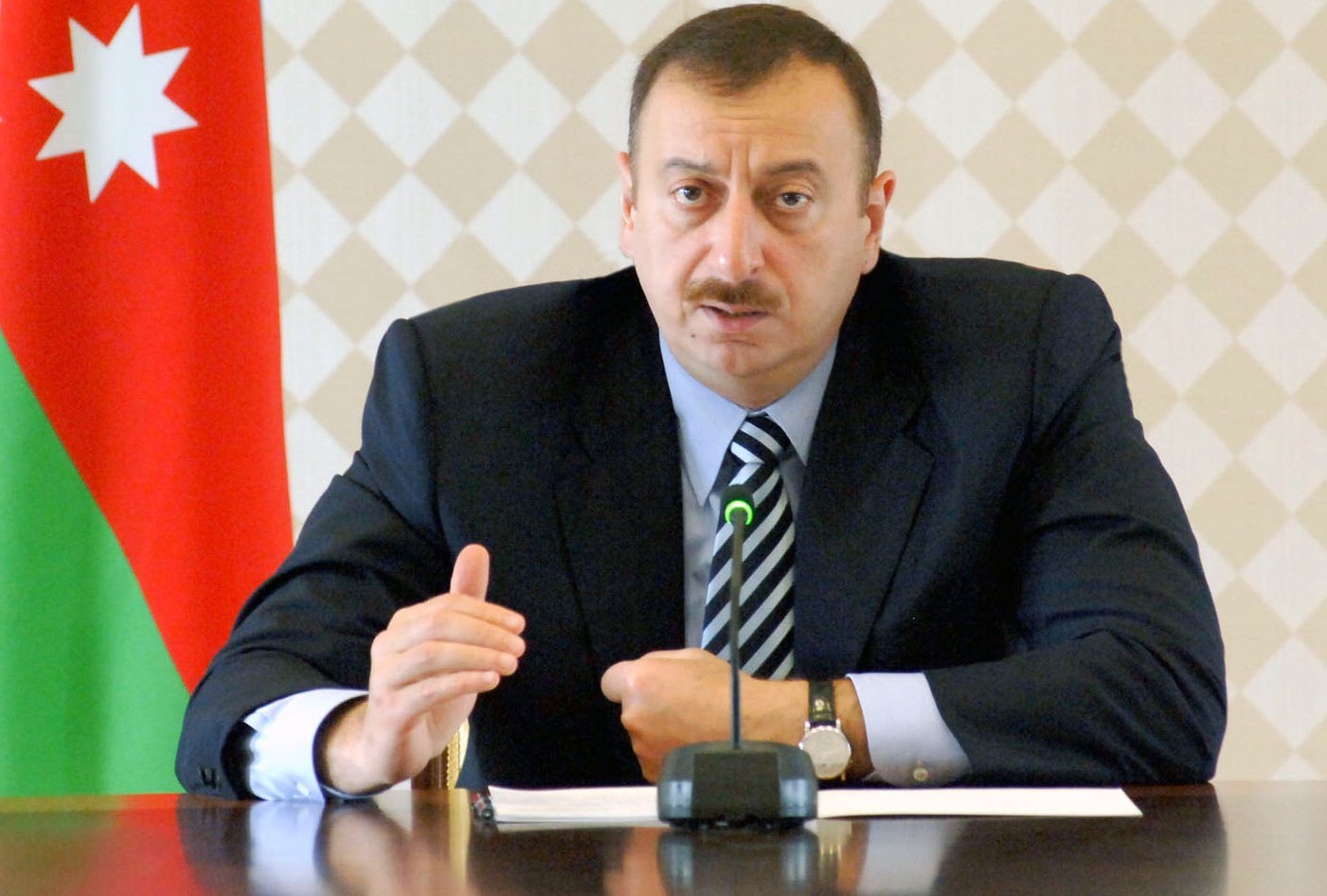 oglu aliyev a target="_blank" href="/item/阿塞拜疆语/6544946"