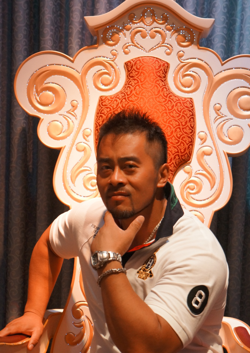  p>王胜利,1978年5月14日出生,中国演员,毕业于 a target="_blank"