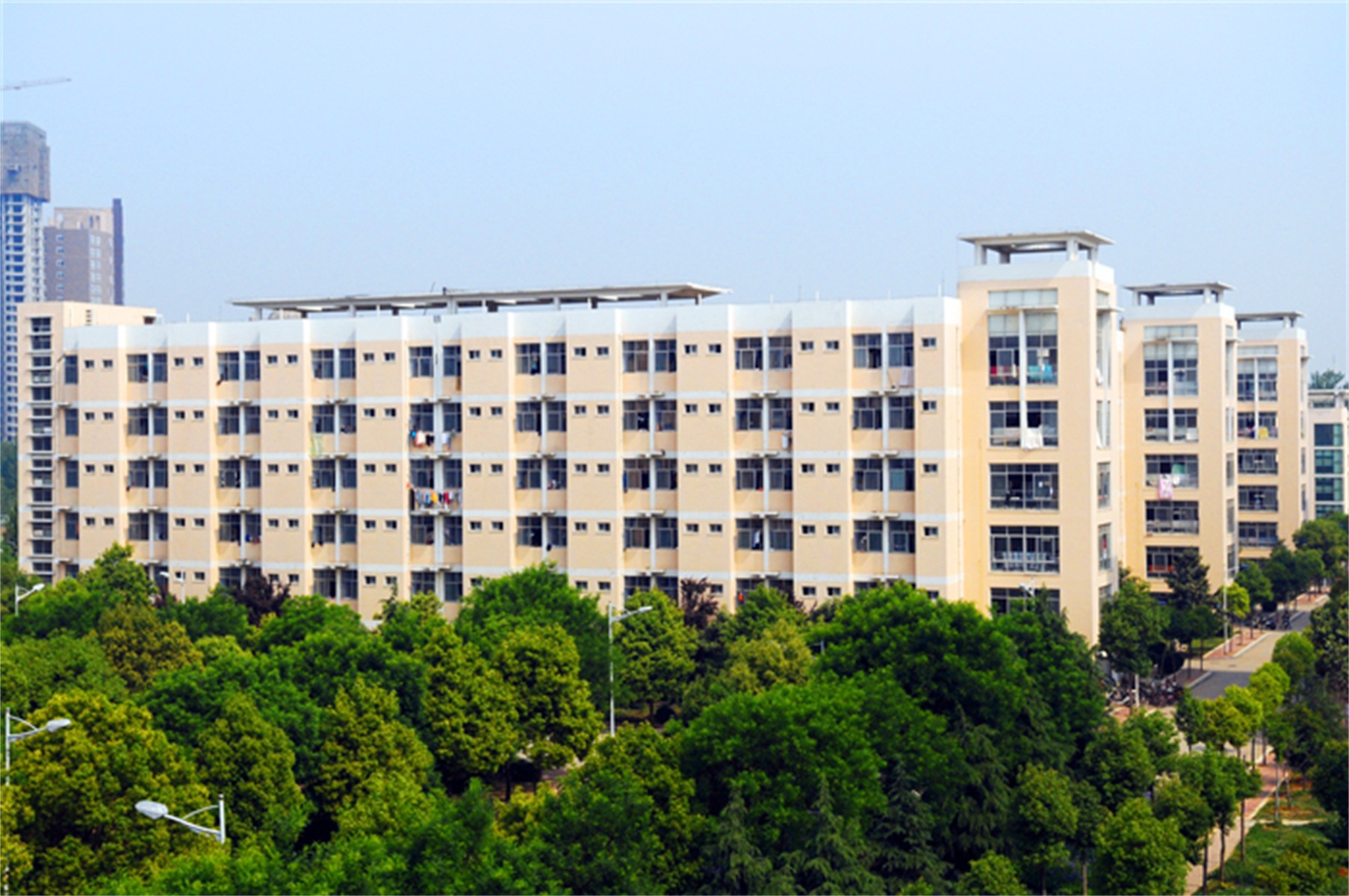 medical college),简称"南阳医专",坐落于"中华医圣" a target="