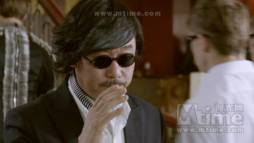  p>《一夜成名》是由 a>石磊 /a>执导, a href="#" data-lemmaid="