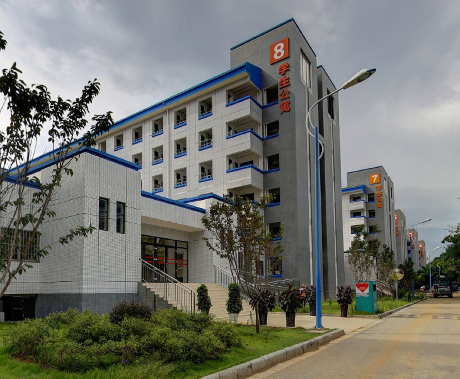  p>柳州城市职业学院(liuzhou city vocational college)是一所由 a
