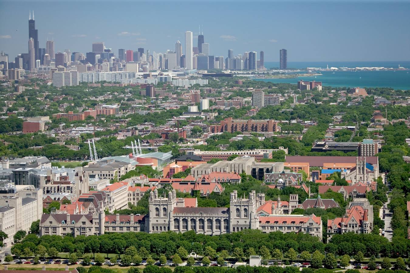  p>芝加哥大学(the university of chicago,简称:uchicago,"芝大")由