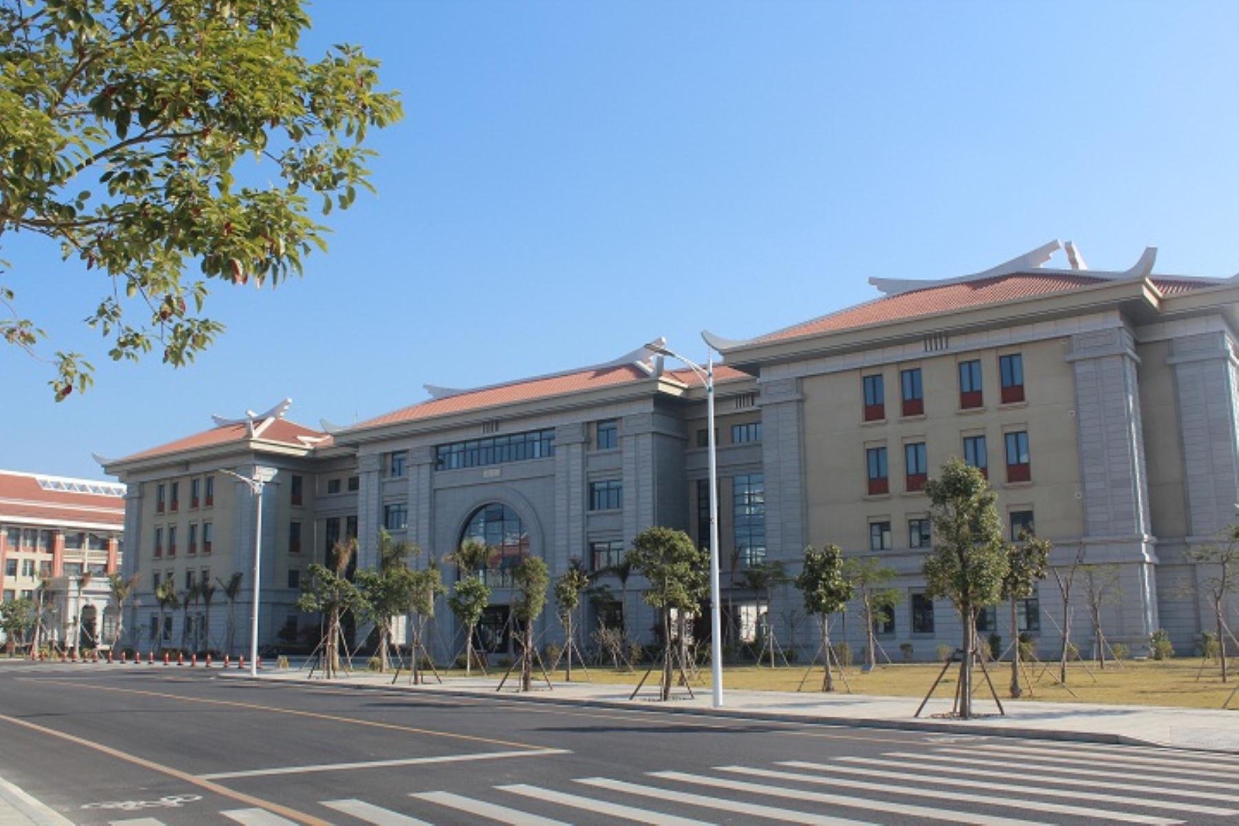 厦门大学海洋与地球学院