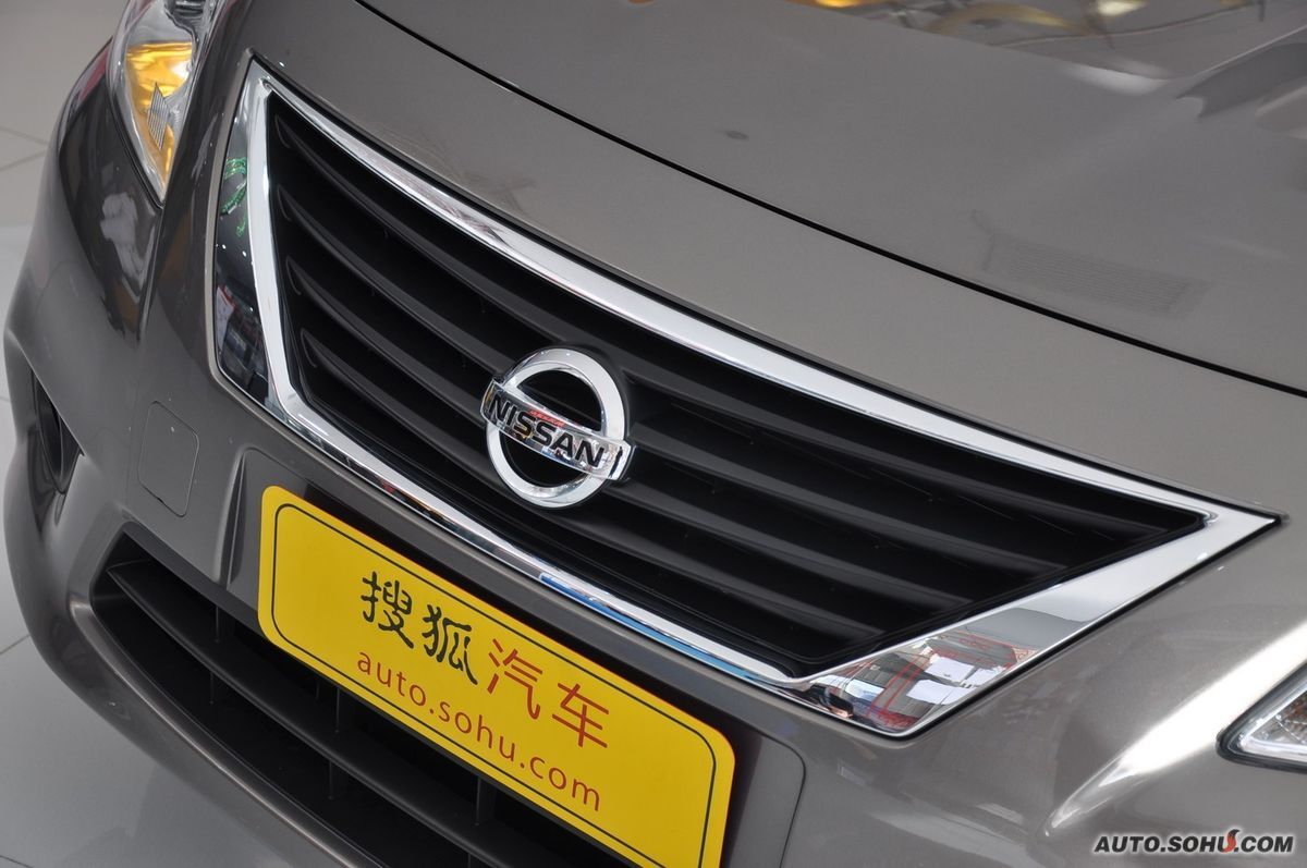  p>日产阳光是日产公司的阳光系列轿车,历史 a href="#">悠久 /a>.