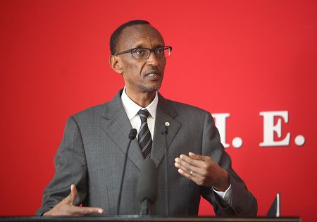  p>保罗·卡加梅(paul kagame),1957年10月23日生于卢旺达吉塔拉马省