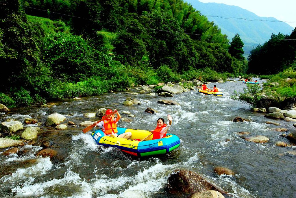 响水河漂流景区