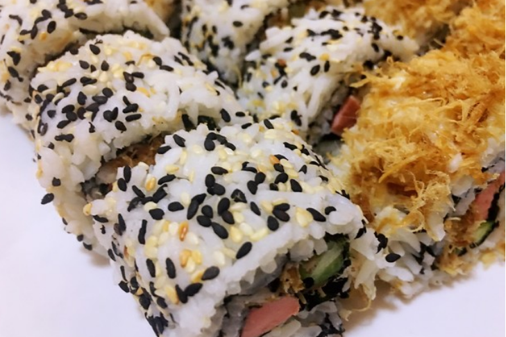 芝麻里卷寿司