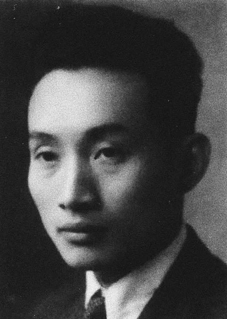 秦含章