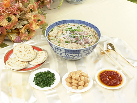 <p>同盛祥牛羊肉泡馍