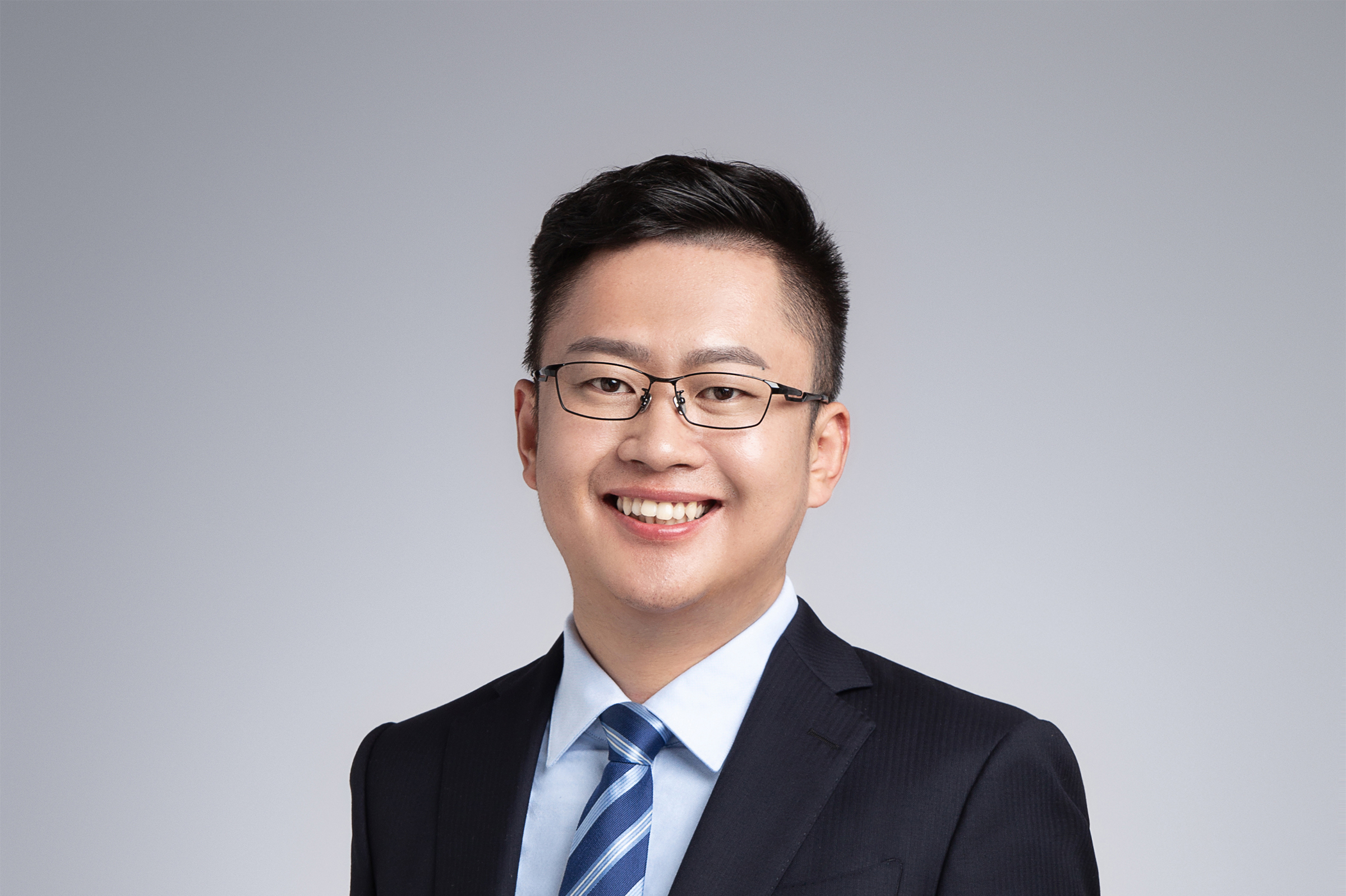 高源,17岁考入清华大学,<span class="ref" data