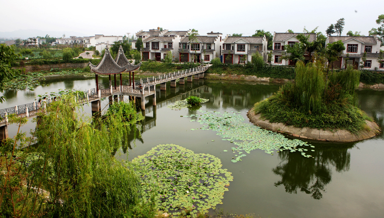 target="_blank" href="/item/泸州市/2930134" data-lemma