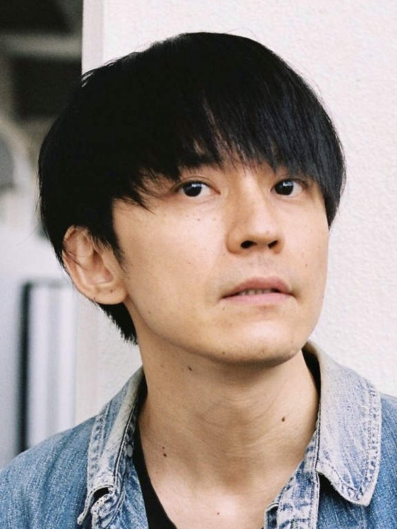  p>涉谷昴在1981年9月22日出生于大阪府茨木市,15岁加入 a target="