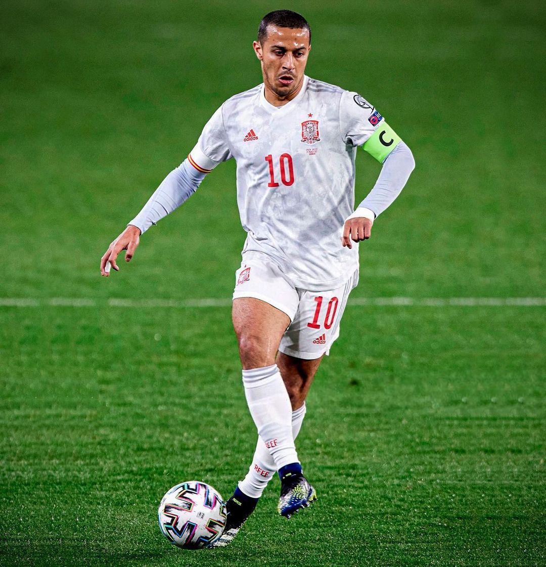 蒂亚戈·阿尔坎塔拉·多·纳西缅托