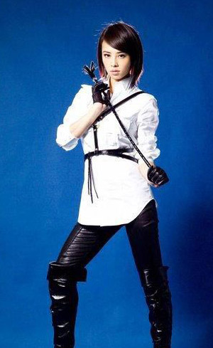  p>蔡依林(jolin tsai),本名蔡依翎,曾用名蔡宜凌,1980年9月15日出生