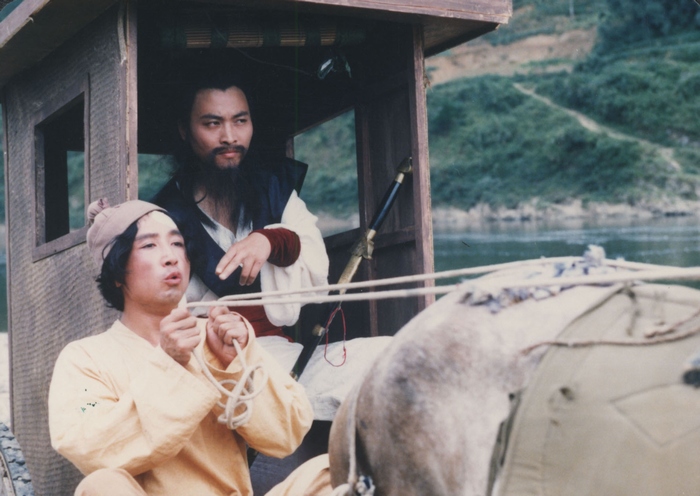  p>《独行客》是徐伟杰执导的电影, a target="_blank" href="/item