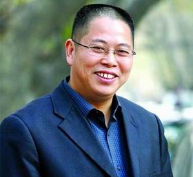 曹天,男,生于1968年,河南省 a target="_blank" href="/item/兰考县