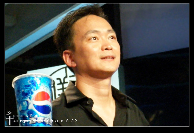 许智伟老婆(许智威 2017级)