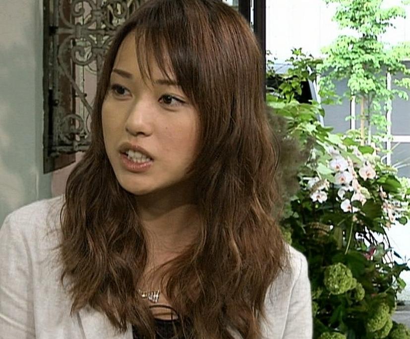  p>superfly,日本乐队,由主唱越智志帆和吉他手多保孝一于2004年组成