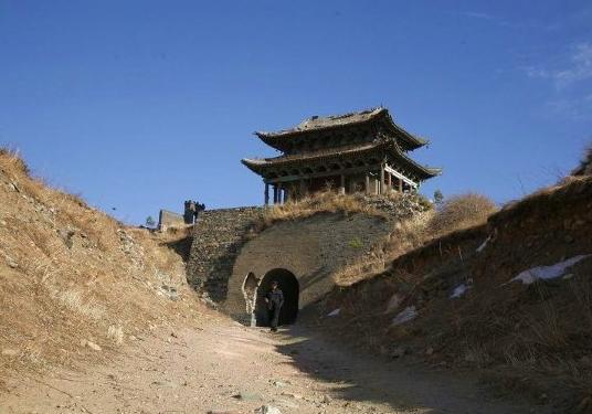  p>雁门关,位于中国山西省 a target="_blank" href="/item/忻州">