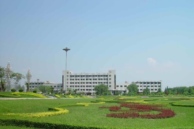 中国人民解放军外国语学院