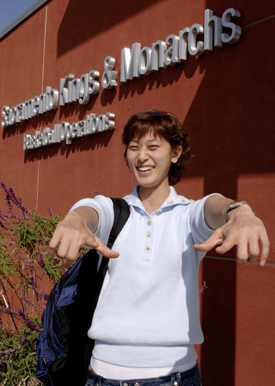 隋菲菲,女,汉族,1979年1月29日出生于山东青岛的一个体育家庭,曾是