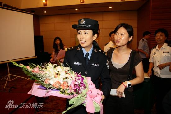  p>《缉毒先锋》是由惠楷栋,王军执导, a data-lemmaid="5624">石凉 