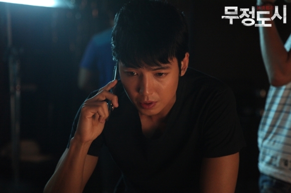  p>《无情都市》是韩国jtbc有线台于2013年5月27日起播出的月火连续剧