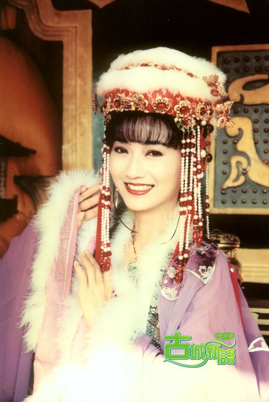  p>《秦始皇与阿房女》又名《秦始皇的情人》,根据历史小说《阿房宫》